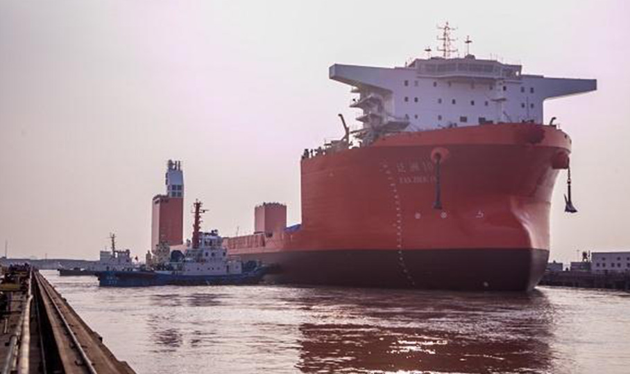 60000T自航半潜船